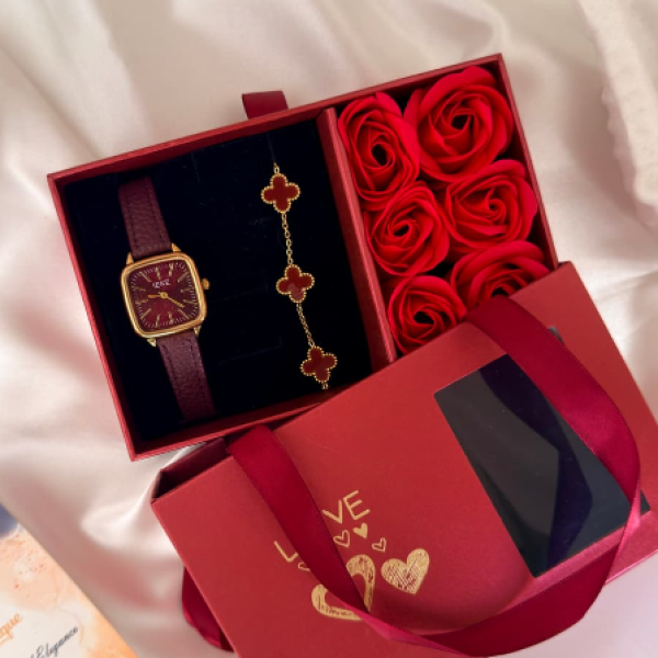 Montre & bracelet présentés dans un coffret élégant