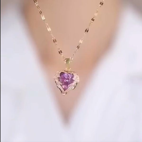 ❤️ قلادة الحب اللامعة ❤️